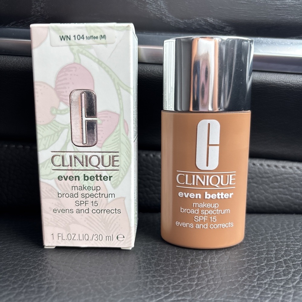 Clinique Even Better Makeup Broad Spectrum SPF 15 - WN 104 Toffee M 1 FL.OZ NEW